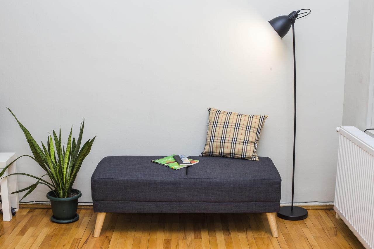 Charming 2Br Apartment In Old Tbilisi - By Wehost Bagian luar foto
